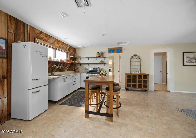 Photo 4 of Single family home for sale at 605 Mingus Ave, Prescott, AZ 86301 | MLS# 7050054 | Listing updated on 2026-08-16