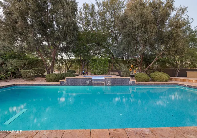 Photo 3 of Single family home for sale at 3722 E Zachary Dr, Phoenix, AZ 85050 | MLS# 7050014 | Listing updated on 2026-09-20
