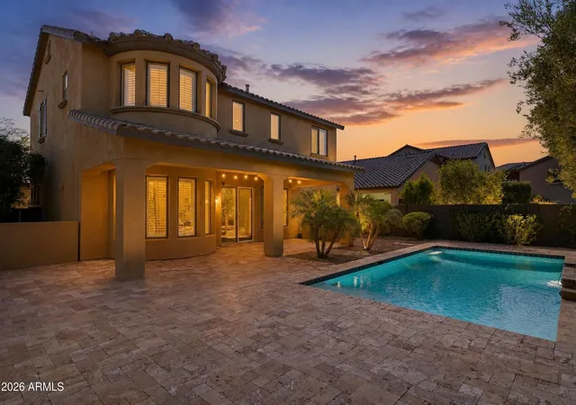 Photo 4 of Single family home for sale at 3722 E Zachary Dr, Phoenix, AZ 85050 | MLS# 7050014 | Listing updated on 2026-09-20