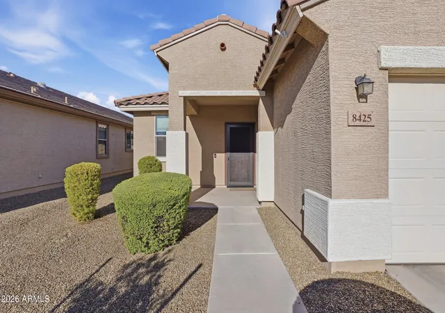Homes for sale in Glendale, AZ | 8425 N 61St Dr, Glendale, AZ 85302 | MLS# 7049936