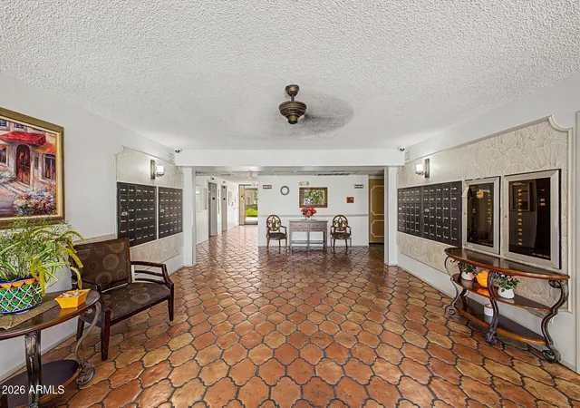2nd image of 3033 E Devonshire Ave #1021, Phoenix, AZ 85016 | MLS# 7049946