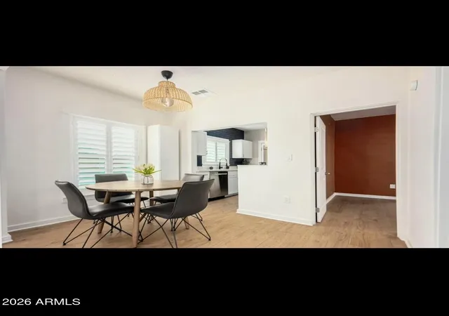 Photo 3 of Single family home for sale at 809 N 11th Avenue, Phoenix, AZ 85007 | MLS# 7049951 | Listing updated on 2026-08-11