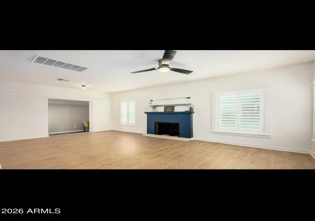 Photo 4 of Single family home for sale at 809 N 11th Avenue, Phoenix, AZ 85007 | MLS# 7049951 | Listing updated on 2026-08-11