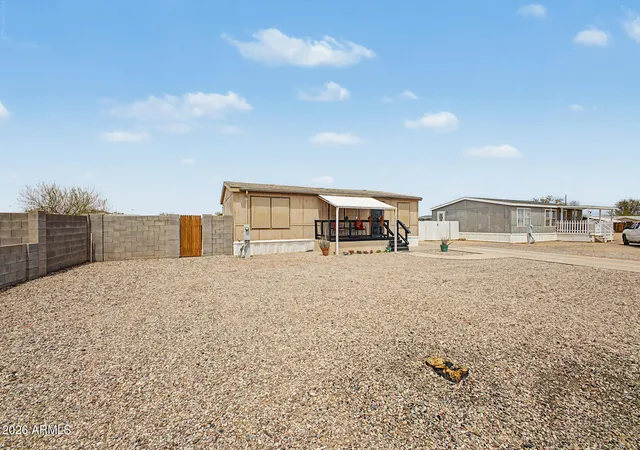 Homes for sale in Arizona City, AZ | 16340 S Lunar Rd, Arizona City, AZ 85123 | MLS# 7050740