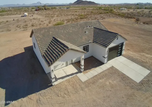 Homes for sale in Tonopah, AZ | 35583 W Weir Rd, Tonopah, AZ 85354 | MLS# 7050036