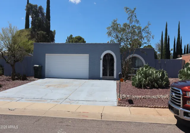 Homes for sale in Sierra Vista, AZ | 956 Ocotillo Dr, Sierra Vista, AZ 85635 | MLS# 7050679