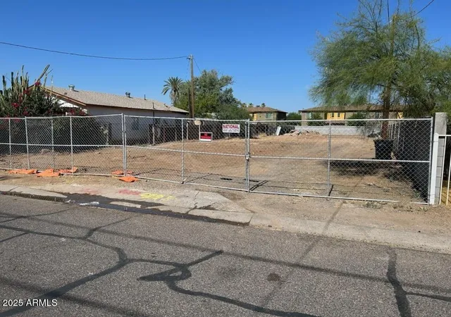 Photo 1 of Land for sale at 4440 N 13th Place #22, Phoenix, AZ 85014 | MLS# 7050092 | Listing updated on 2026-07-04