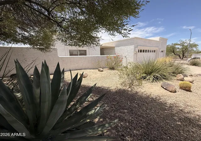 Photo 1 of Single family home for sale at 1301 E Rowlands Ln, Phoenix, AZ 85022 | MLS# 7052986 | Listing updated on 2026-09-02