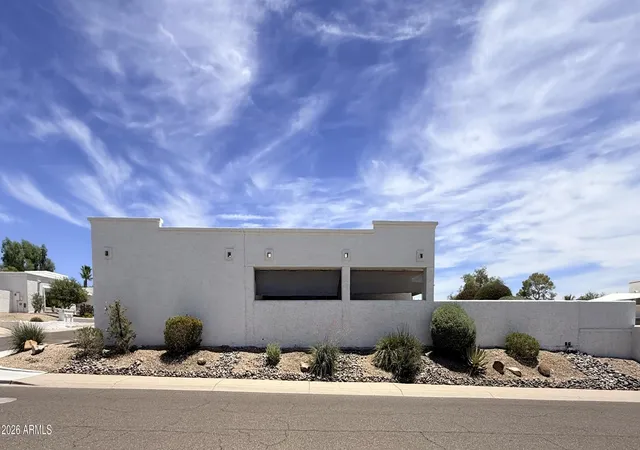Photo 4 of Single family home for sale at 1301 E Rowlands Ln, Phoenix, AZ 85022 | MLS# 7052986 | Listing updated on 2026-09-02