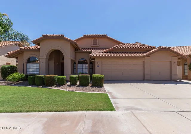 Homes for sale in Chandler, AZ | 1585 W Honeysuckle Ln, Chandler, AZ 85248 | MLS# 7051891