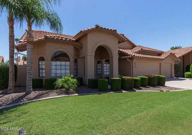 Homes for sale in Chandler, AZ | 1585 W Honeysuckle Ln, Chandler, AZ 85248 | MLS# 7051891