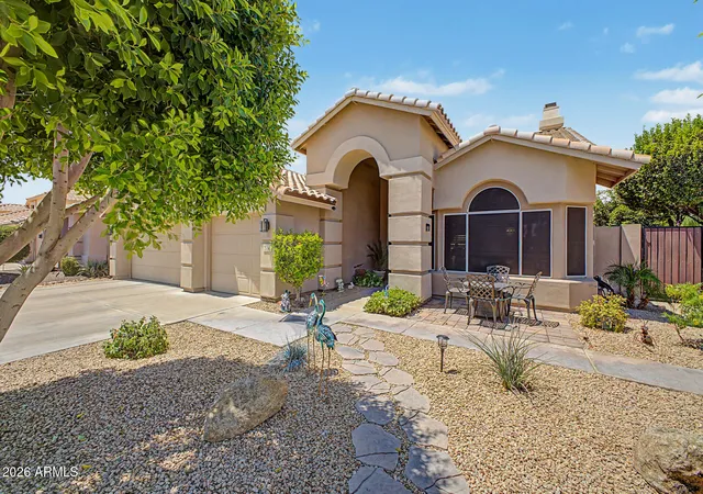 Homes for sale in Peoria, AZ | 7156 W Willow Ave, Peoria, AZ 85381 | MLS# 7050203