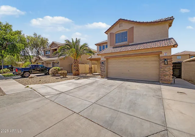 3rd image of 10521 W La Reata Ave, Avondale, AZ 85392 | MLS# 7050278