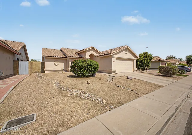 Homes for sale in Glendale, AZ | 6657 N 77th Dr, Glendale, AZ 85303 | MLS# 7050226