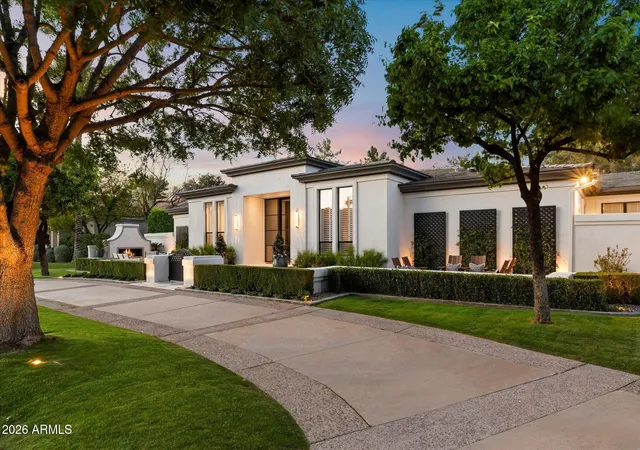 2nd image of 5700 E Sanna St, Paradise Valley, AZ 85253 | MLS# 7050567