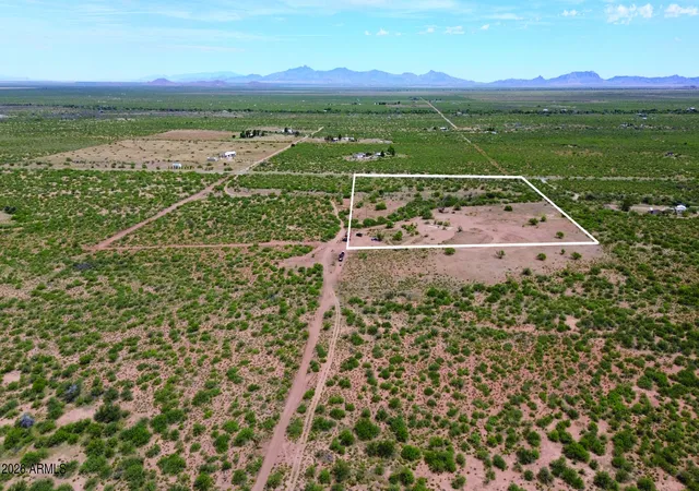 2nd image of 8901 E Hwy 181 #5, Pearce, AZ 85625 | MLS# 7050274