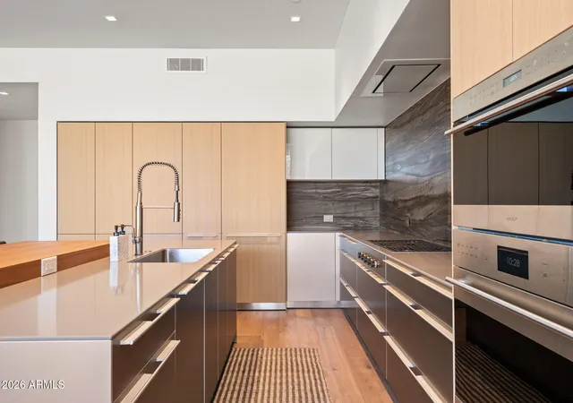 Photo 4 of Sale Pending at 6321 E Phoenician Blvd #7, Scottsdale, AZ 85251 | MLS# 7050316 | Listing updated on 2026-10-11