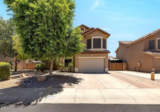 Photo 3 of Single family home for sale at 1371 E Jasper Dr, Gilbert, AZ 85296 | MLS# 7050381 | Listing updated on 2026-07-16