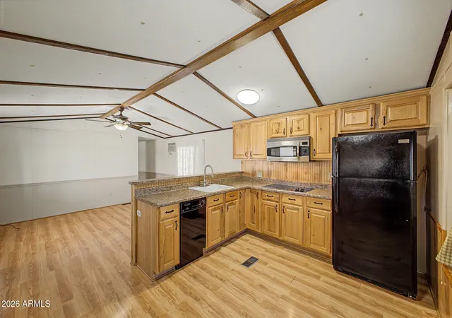 Photo 2 of Manufactured home for sale at 834 S Meridian Rd #26, Apache Junction, AZ 85120 | MLS# 7050424 | Listing updated on 2026-08-02