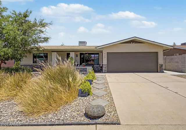 Photo 1 of Single family home for sale at 425 S Rosemont, Mesa, AZ 85206 | MLS# 7054402 | Listing updated on 2026-08-11