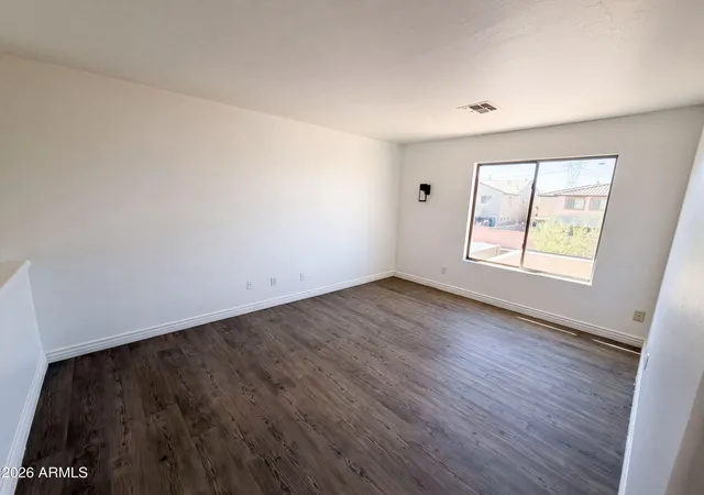 Photo 3 of Single family home for sale at 17645 W Hale Bopp Dr, Goodyear, AZ 85338 | MLS# 7050414 | Listing updated on 2026-09-24