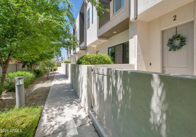 Photo 3 of Townhouse for sale at 4020 N 12th Street, Phoenix, AZ 85014 | MLS# 7057128 | Listing updated on 2026-09-16
