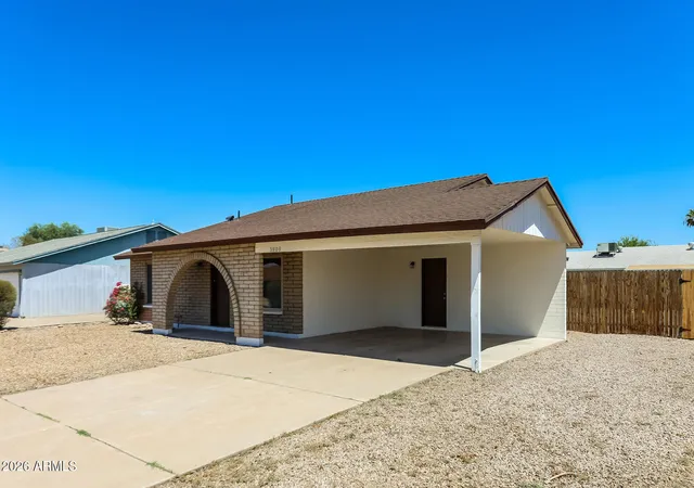 Photo 2 of Single family home for sale at 3808 W Villa Rita Dr, Glendale, AZ 85308 | MLS# 7051842 | Listing updated on 2026-10-09