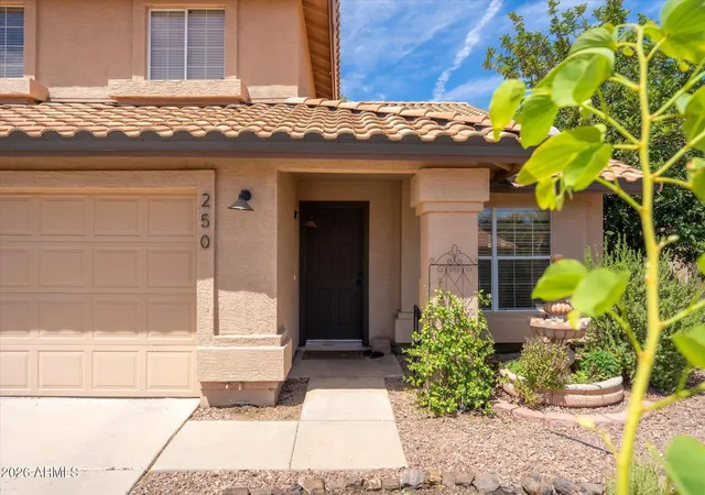 Photo 3 of Sale Pending at 250 S Sean Dr, Chandler, AZ 85224 | MLS# 7050675 | Listing updated on 2026-08-30