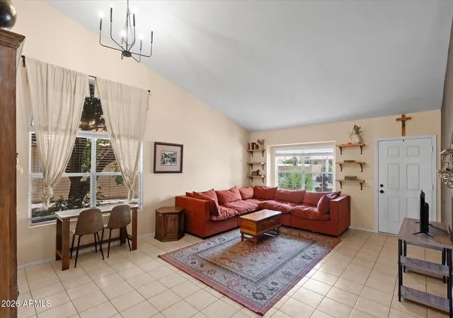 Photo 4 of Sale Pending at 250 S Sean Dr, Chandler, AZ 85224 | MLS# 7050675 | Listing updated on 2026-08-30