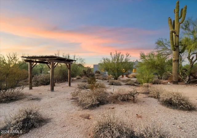 Photo 4 of Single family home for sale at 6523 E Lonesome Trl, Cave Creek, AZ 85331 | MLS# 7051353 | Listing updated on 2026-08-28