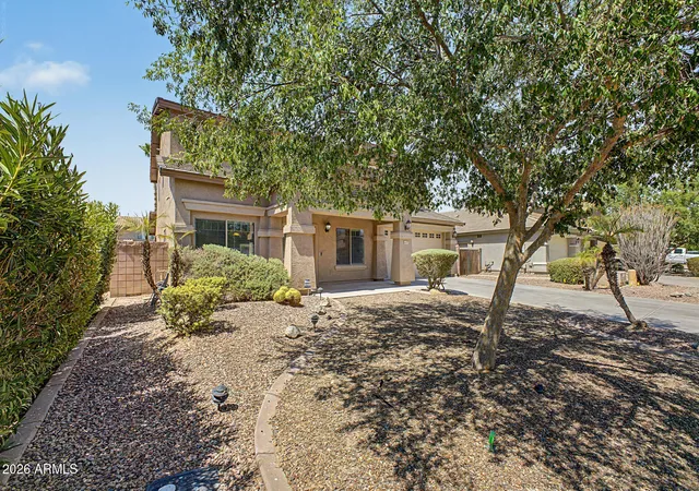 Photo 4 of Single family home for sale at 44409 W Canyon Crk Dr, Maricopa, AZ 85139 | MLS# 7051805 | Listing updated on 2026-09-17