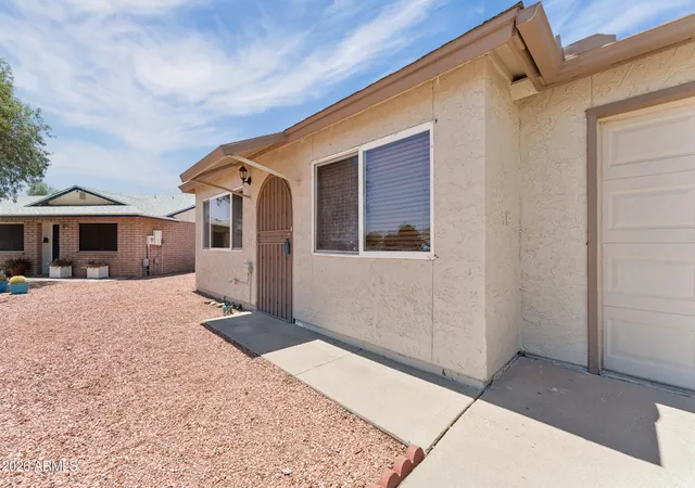 Photo 3 of Townhouse for sale at 10018 N 97th Drive #A, Peoria, AZ 85345 | MLS# 7050510 | Listing updated on 2026-08-26
