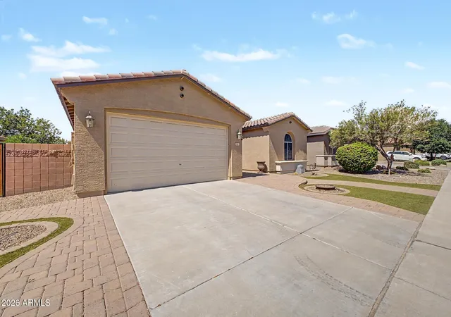 2nd image of 668 W Stanley Ave, San Tan Valley, AZ 85140 | MLS# 7050793