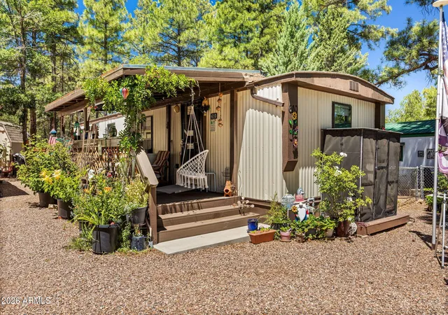 2nd image of 610 S 29th Dr, Show Low, AZ 85901 | MLS# 7050527