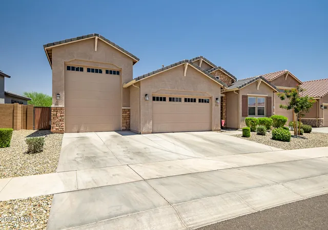 Photo 2 of Sale Pending at 17140 W Whispering Wind Dr, Surprise, AZ 85387 | MLS# 7052541 | Listing updated on 2026-08-24