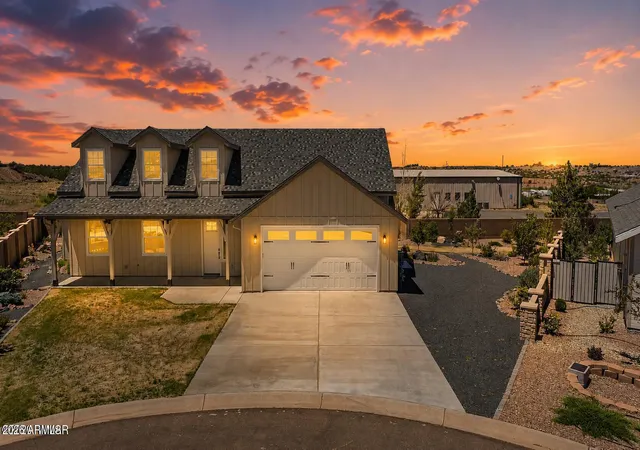 1st image of 1030 N Crown Cir, Taylor, AZ 85939 | MLS# 7050599