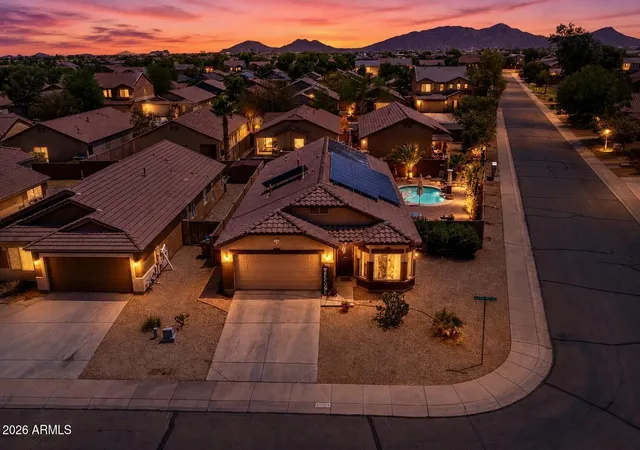 Homes for sale in San Tan Valley, AZ | 3243 W Allens Peak Dr, San Tan Valley, AZ 85144 | MLS# 7050666