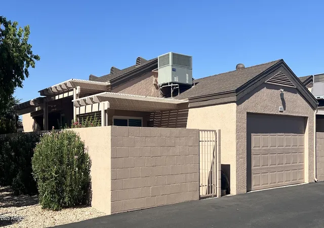 Homes for sale in Sun City West, AZ | 19931 N Greenview Dr, Sun City West, AZ 85375 | MLS# 7051001