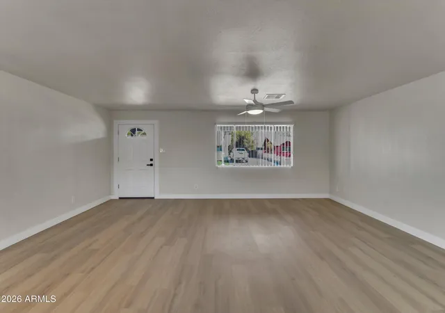 5th image of 6014 W Avalon Dr, Phoenix, AZ 85033 | MLS# 7061361