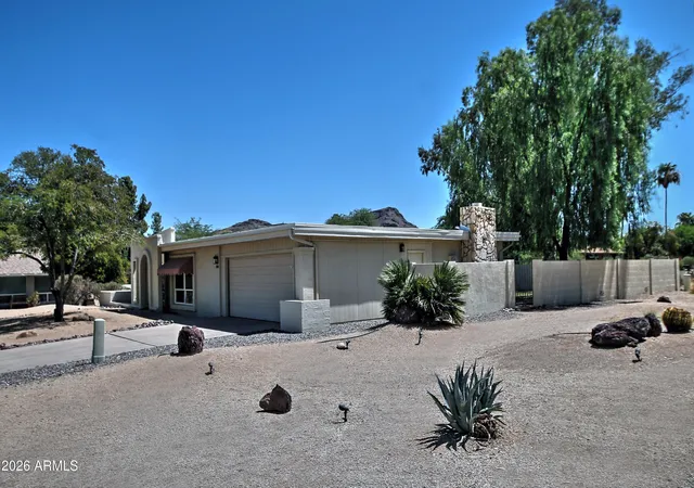 Photo 3 of Single family home for sale at 846 E Village Cir Dr N, Phoenix, AZ 85022 | MLS# 7051633 | Listing updated on 2026-08-14
