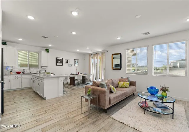 2nd image of 15043 W Desert Bloom St, Goodyear, AZ 85338 | MLS# 7050640