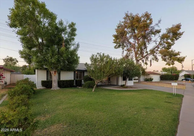 Photo 2 of Single family home for sale at 1708 W Sunnyslope Ln, Phoenix, AZ 85021 | MLS# 7050792 | Listing updated on 2026-09-22