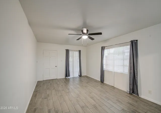Photo 4 of Sale Pending at 7226 N 26th Drive, Phoenix, AZ 85051 | MLS# 7054221 | Listing updated on 2026-09-06