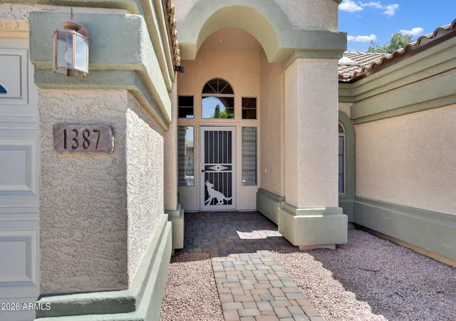 Photo 3 of Sale Pending at 1387 E Dublin St, Gilbert, AZ 85295 | MLS# 7051945 | Listing updated on 2026-08-27
