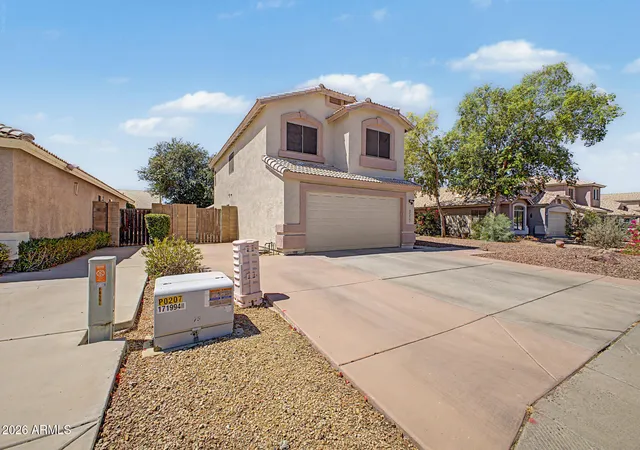 Photo 3 of Single family home for sale at 8557 W Rue De Lamour, Peoria, AZ 85381 | MLS# 7050677 | Listing updated on 2026-09-06