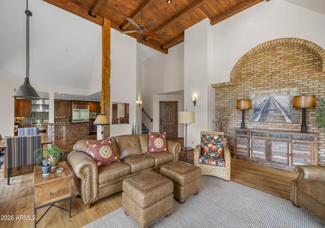 Photo 4 of Single family home for sale at 3385 S Tourmaline Dr, Flagstaff, AZ 86005 | MLS# 7052834 | Listing updated on 2026-10-02