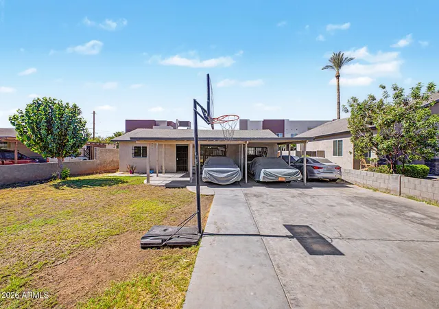 Photo 1 of Single family home for sale at 3915 E Cheery Lynn Rd, Phoenix, AZ 85018 | MLS# 7053656 | Listing updated on 2026-09-02