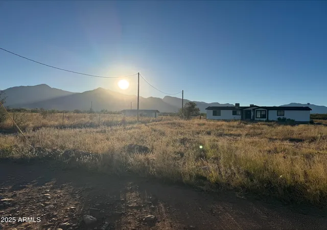 3rd image of 6501 E Madera Dr, Sierra Vista, AZ 85650 | MLS# 7050711