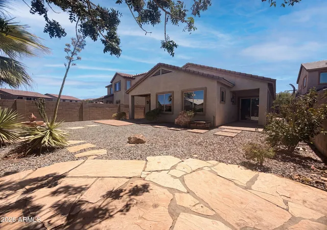 Photo 4 of Sale Pending at 28321 N Cactus Flower Cir, San Tan Valley, AZ 85143 | MLS# 7050714 | Listing updated on 2026-10-08