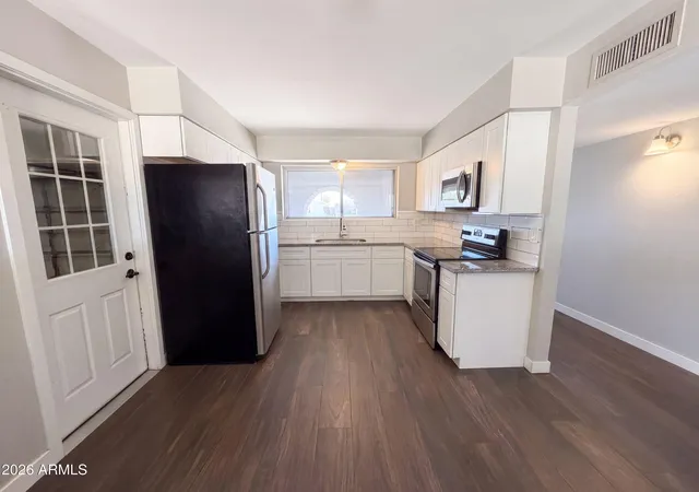 Photo 2 of Single family home for sale at 1430 E Flossmoor Ave, Mesa, AZ 85204 | MLS# 7050715 | Listing updated on 2026-09-04